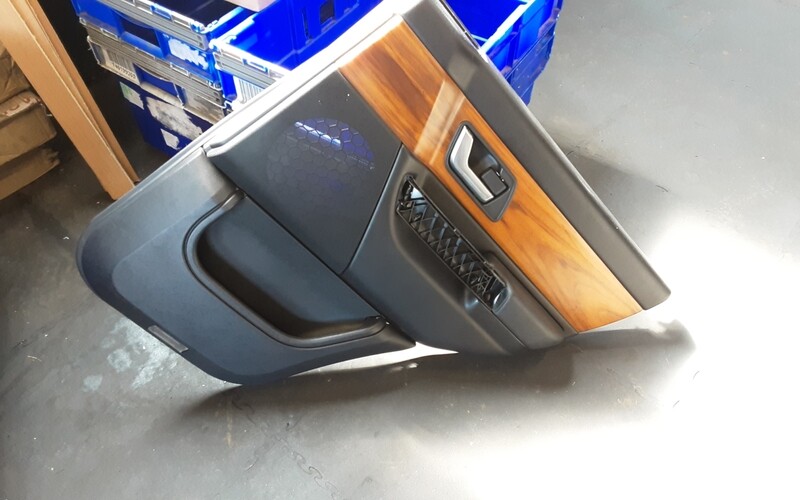 RANGE ROVER SPORT TDV6 OSR DOOR CARD ELB501941 XXX