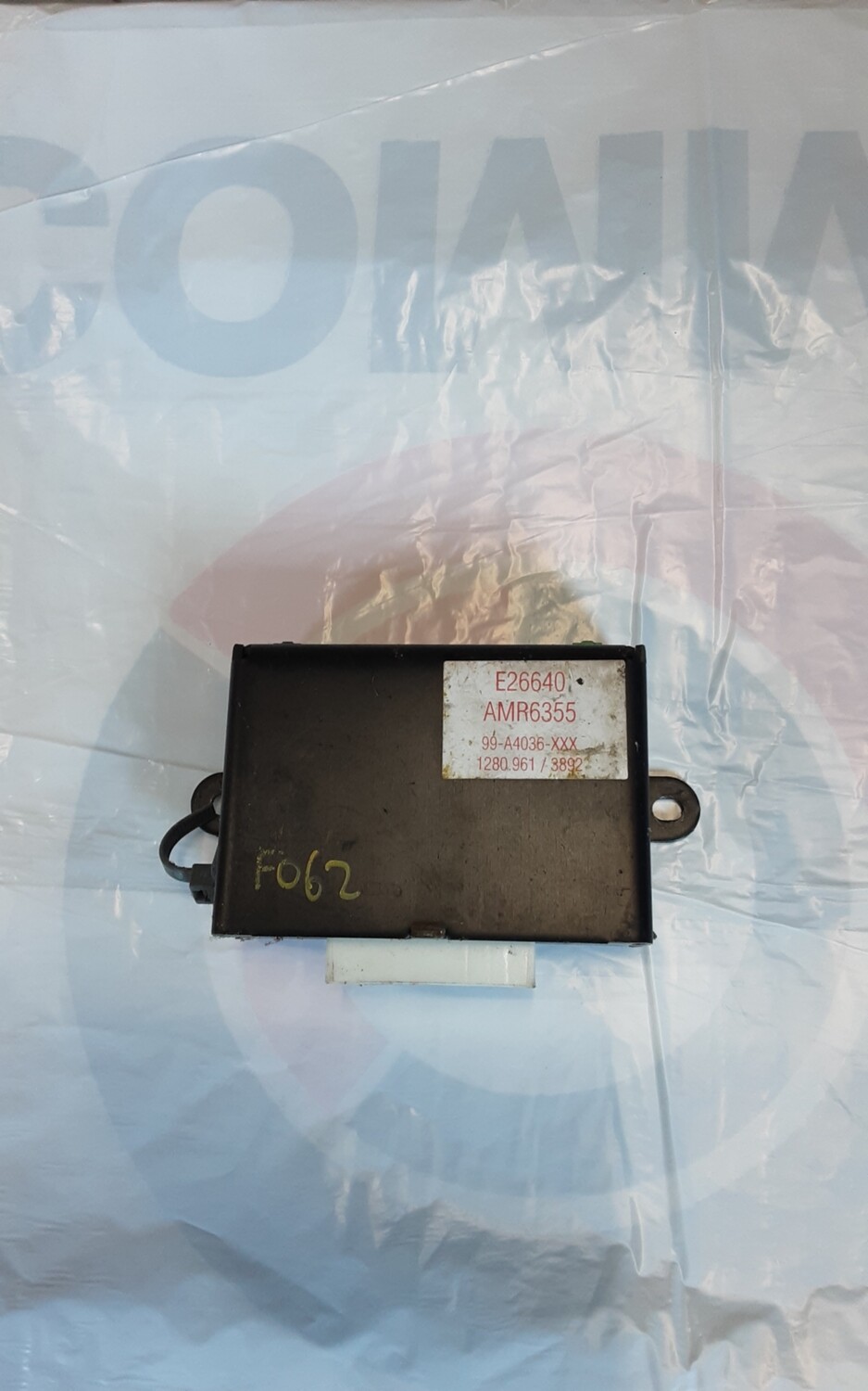 RANGE ROVER P38 FRONT DOOR AMPLIFIER AMR6355