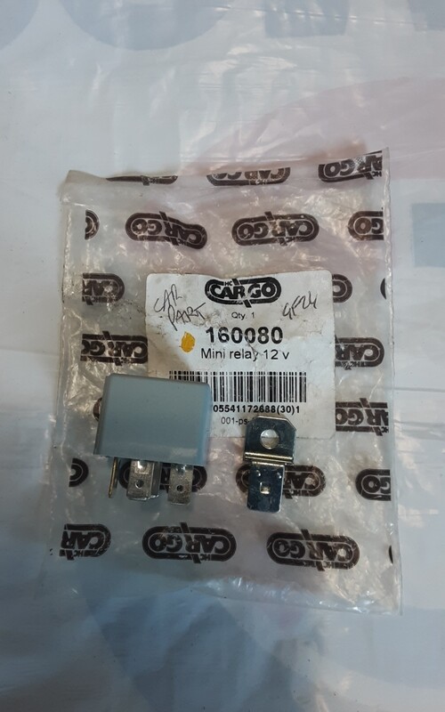 MINI RELAY 12V 30A 4 PIN WITH BRACKET 160080
