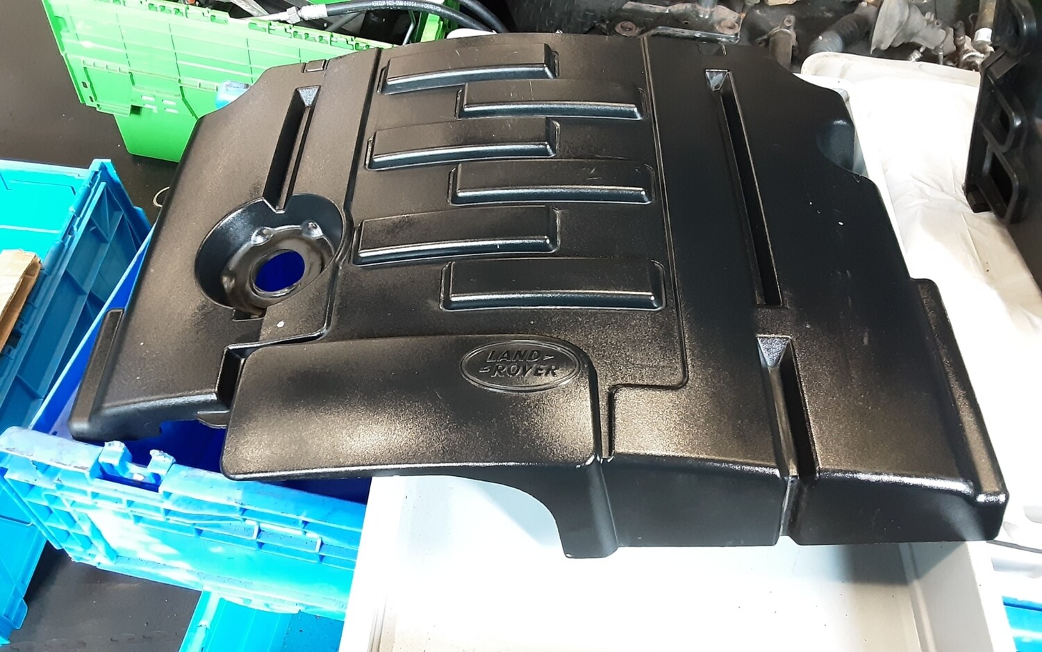 LAND ROVER DISCOVERY 3 2.7 ENGINE COVER LBH500290