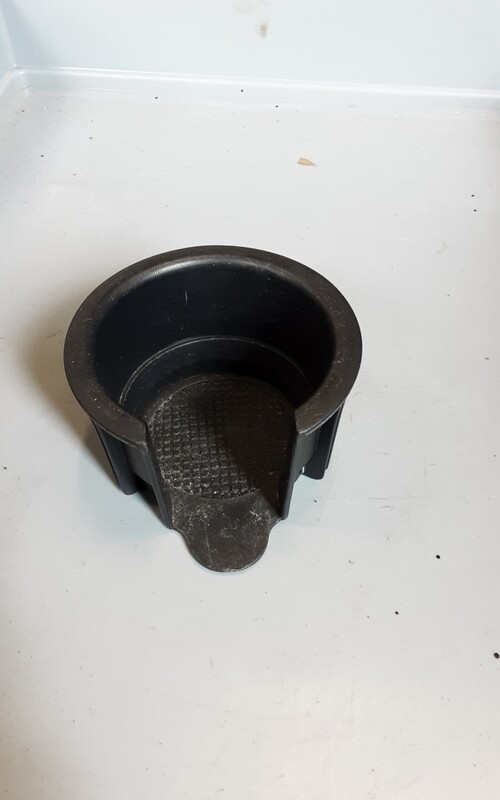 LAND ROVER DISCOVERY 3 2.7 CUP HOLDER INSERT FWW500060 XXX