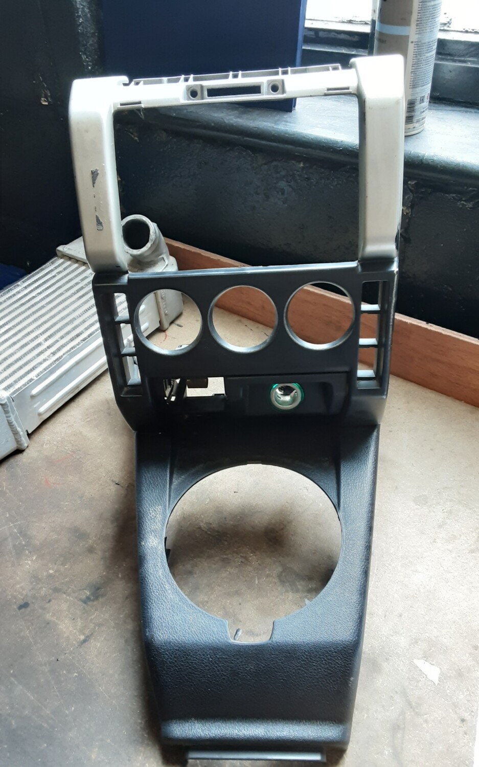 LAND ROVER FREELANDER 1 CENTRE CONSOLE FHD500050 XXX