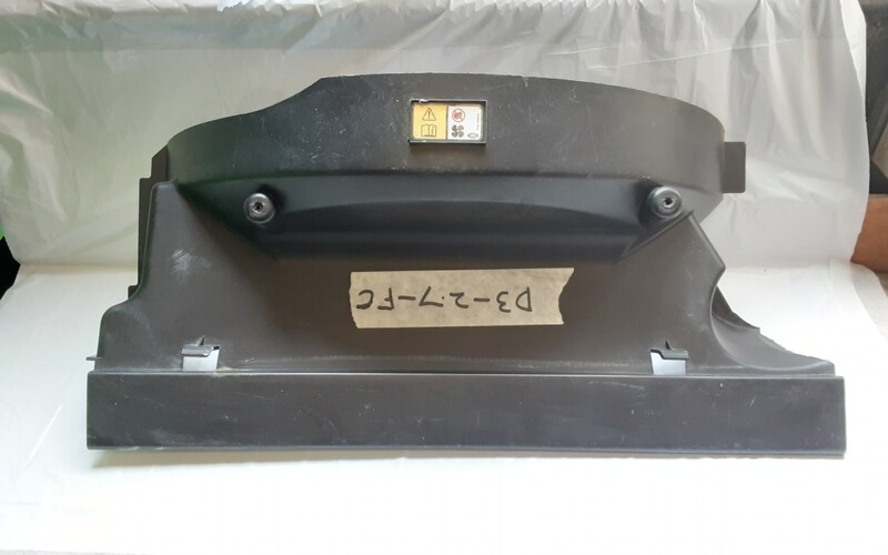 LAND ROVER DISCOVERY 3 2.7 TDV6 UPER FAN SHROUD COVER PGK500084