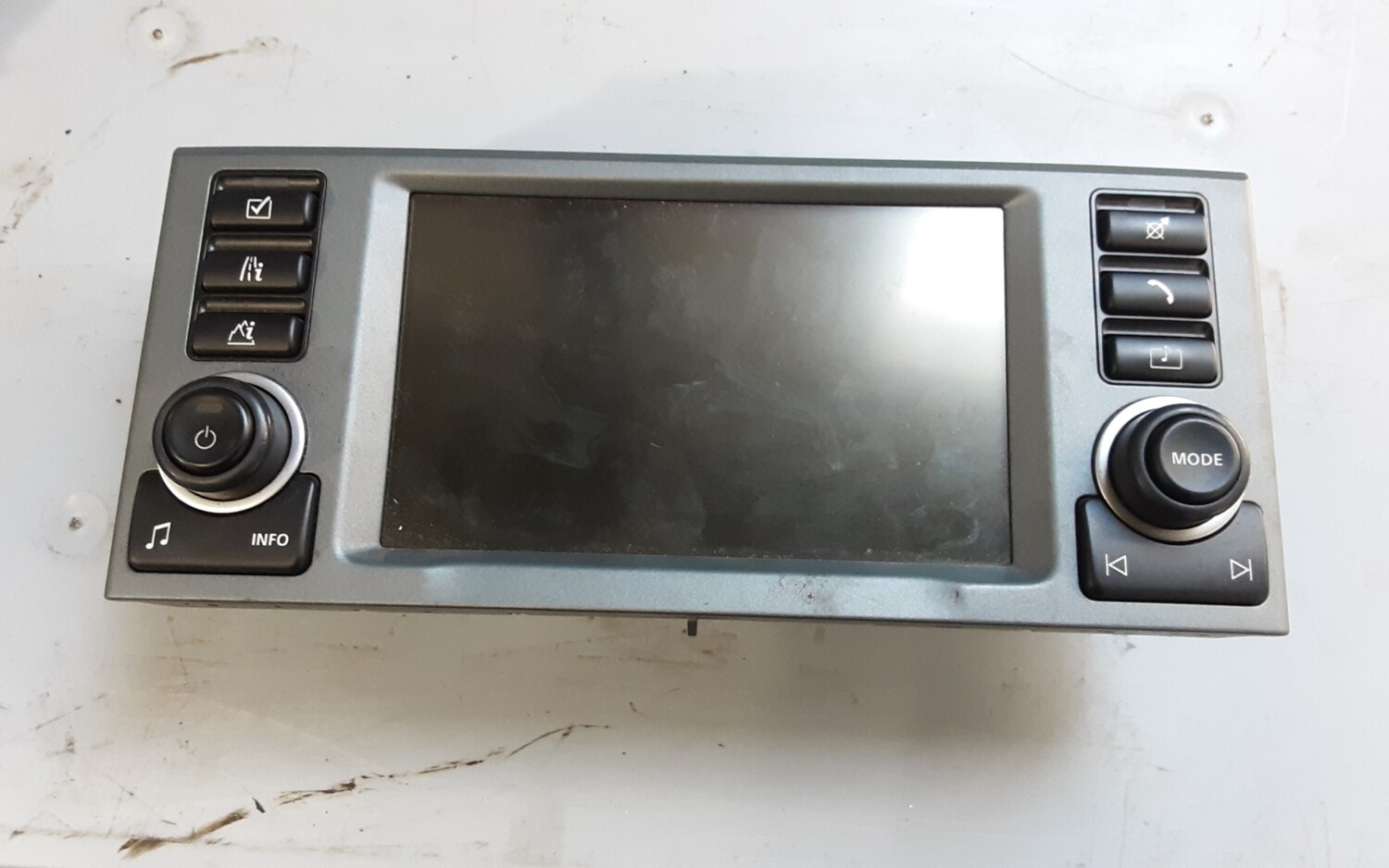 RANGE ROVER L322 SAT NAV MULTIMEDIA SCREEN YIK500090