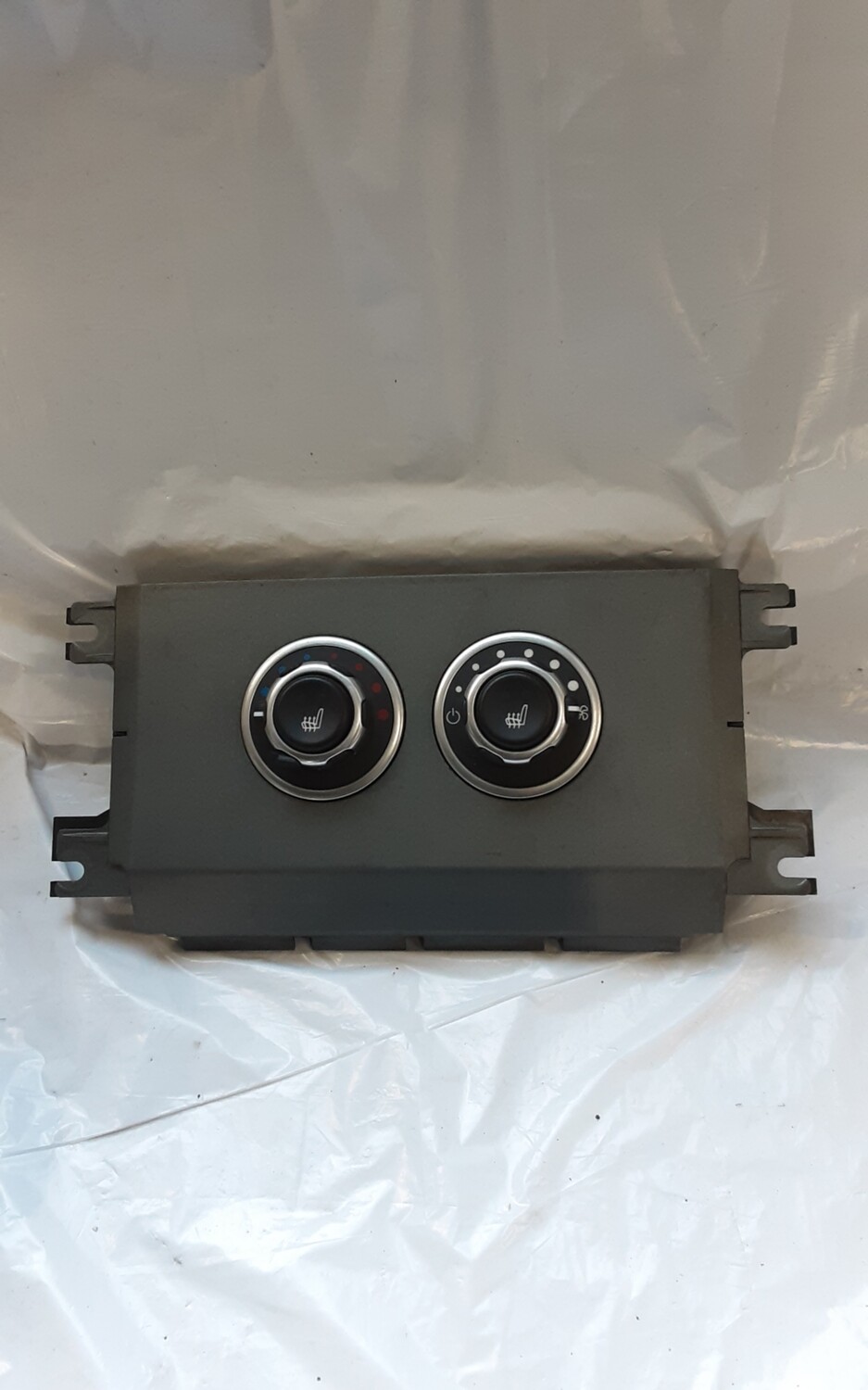 RANGE ROVER L322 HEATED SEAT SWITCH JFC600650