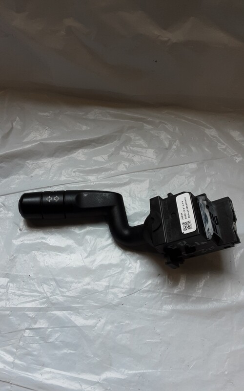 LAND ROVER FREELANDER 2 INDICATOR STALK 6G9N 3F972 FA