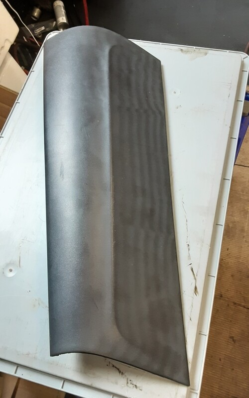 LAND ROVER FREELANDER 2 NSR D PILLAR TRIM 6H52 29149 AC