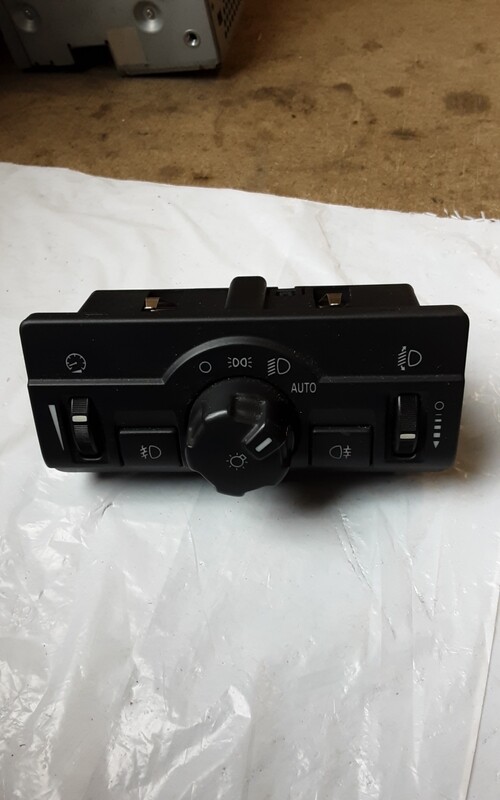LAND ROVER FREELANDER 2 HEADLIGHT SWITCH 6G9N 13A024 HE