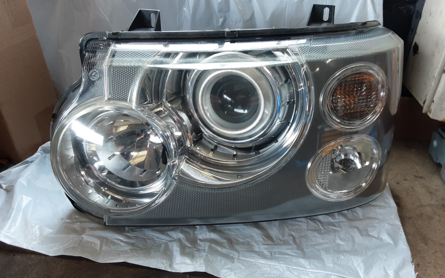 RANGE ROVER L322 NS XENON HEADLIGHT XBC502020LPO