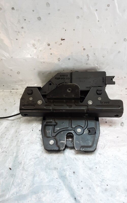 RANGE ROVER L322 TAILGATE LOCK 51 24 8 408 492