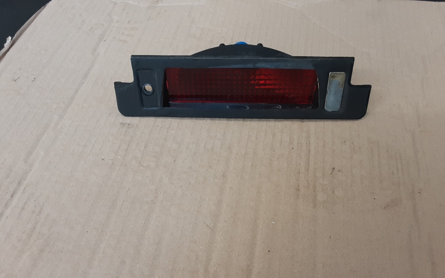 LAND ROVER DISCOVERY 2 REAR 3RD BRAKE LIGHT