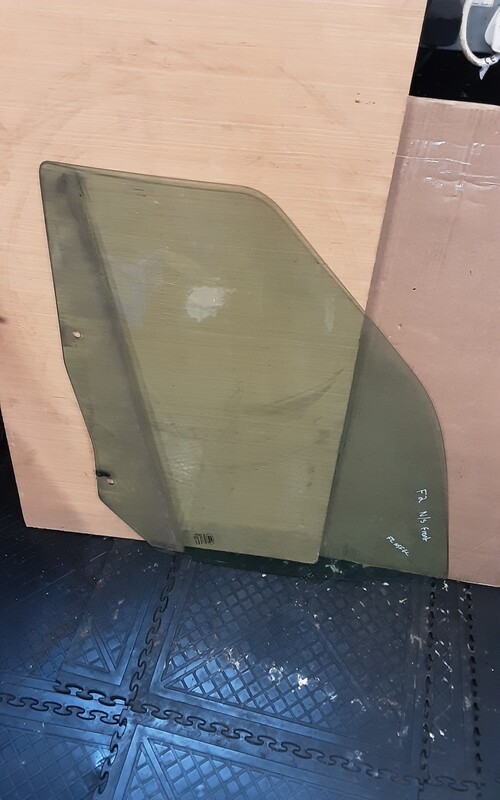 LAND ROVER FREELANDER 2 2006 NSF PASSENGER FRONT WINDOW GLASS