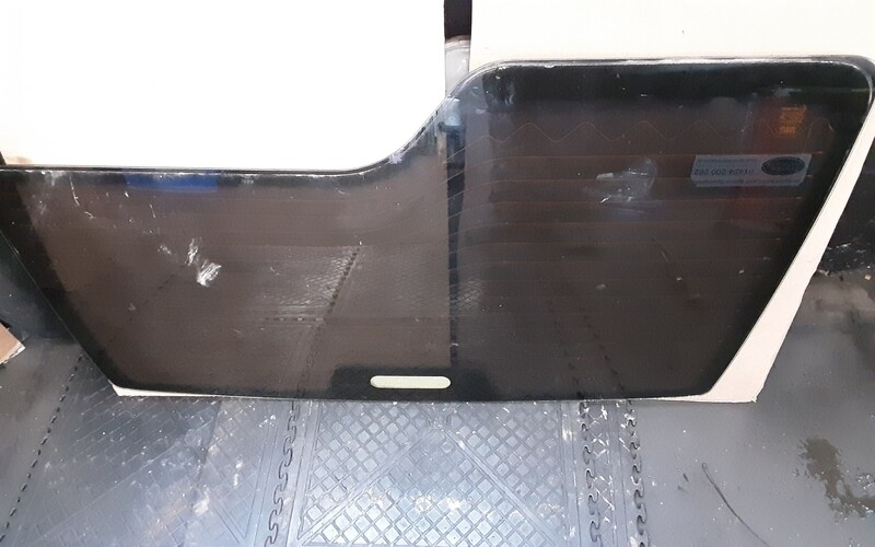 LAND ROVER DISCOVERY 2 2001 REAR TAILGATE WINDOW GLASS