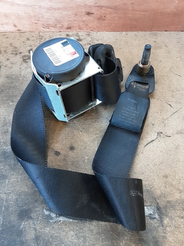 LAND ROVER FREELANDER 1 NSF SEATBELT EVB500090PMA