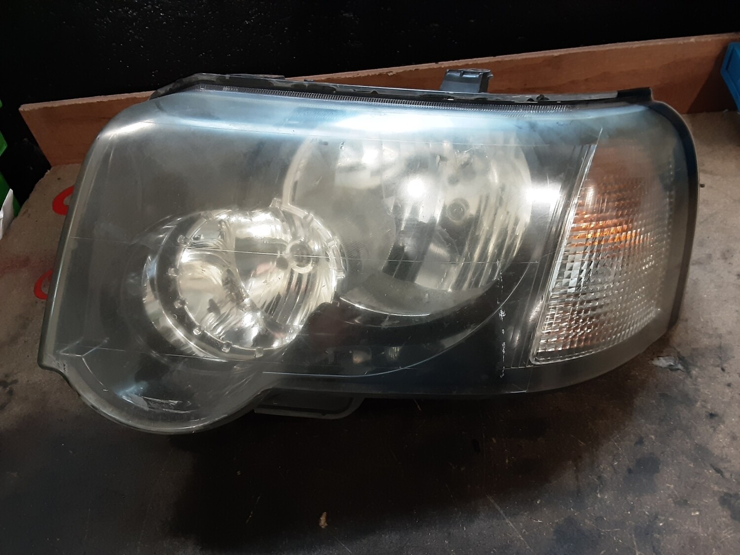 LAND ROVER FREELANDER 1 FACELIFT NS HEADLIGHT XBC500950