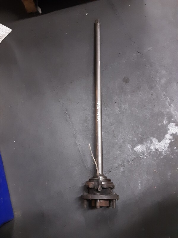 LAND ROVER DISCOVERY 2 TD5 NSR DRIVE SHAFT