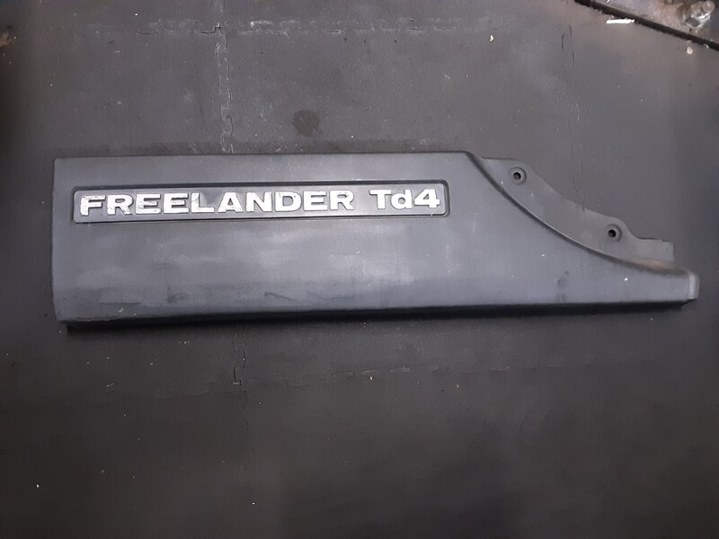 LAND ROVER FREELANDER 1 REAR LEFT PASSENGER SIDE MOULDING TRIM DGP500460