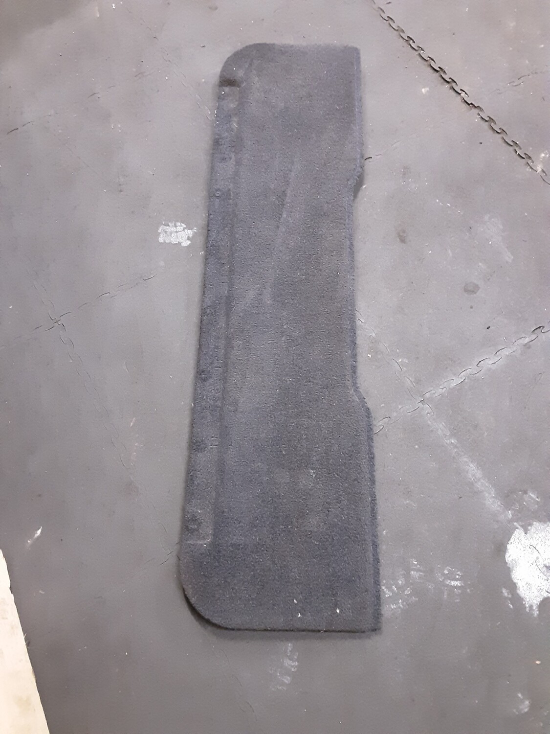 RANGE ROVER L322 LOWER BOOT CARPET TRIM PANEL 51498264012