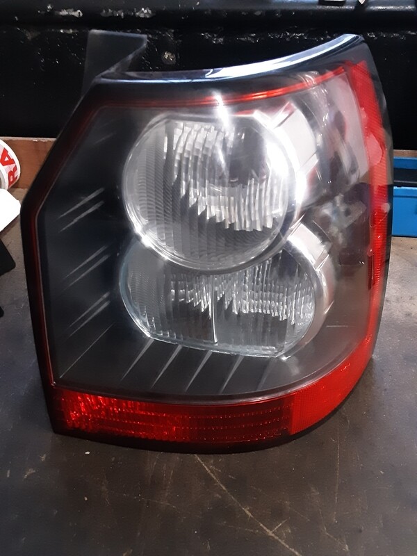 LAND ROVER FREELANDER 2 2011 DRIVERS SIDE OS REAR LIGHT UNIT 6H52 13404 A