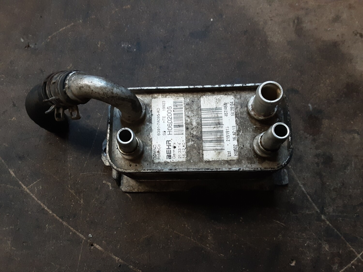 LAND ROVER FREELANDER 2 2.2 TD4 EVOQUE 2.2 OIL COOLER 6G91 7A095 AD