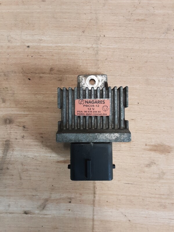 LAND ROVER FREELANDER 2 2011 DIESEL GLOW PLUG RELAY AV61 12A343 BA