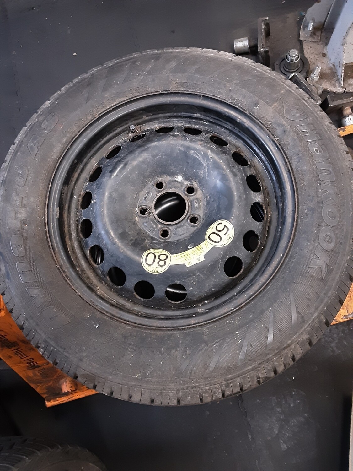 LAND ROVER FREELANDER 2 SPARE WHEEL TYRE 2170801