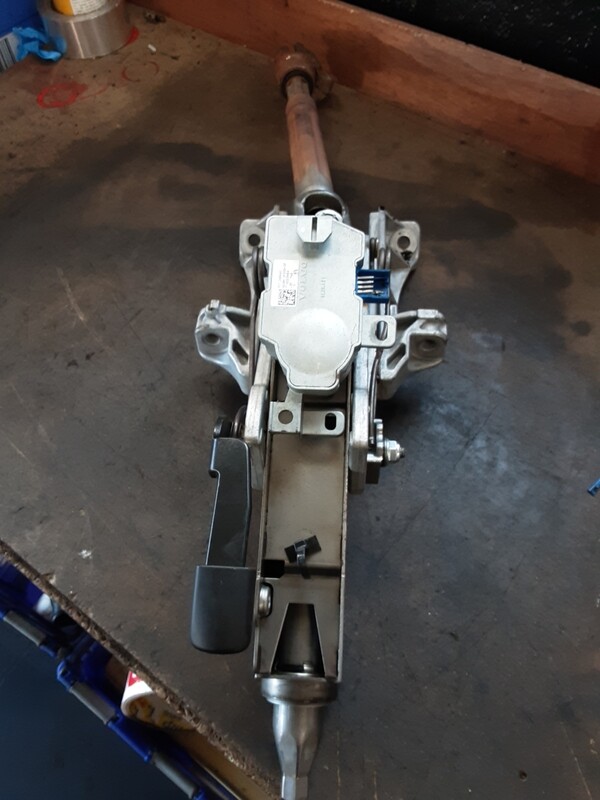 LAND ROVER FREELANDER 2 2.2 2011 STEERING COLUMN 6G9N 3F880 DF