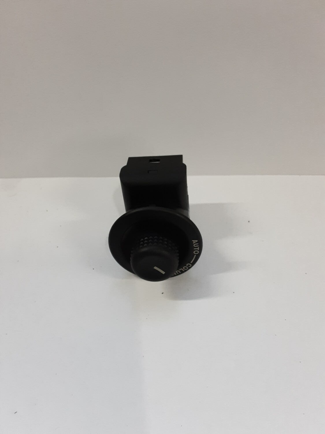 JAGUAR XF COLUMN ADJUST BUTTON SWITCH 2R83 6465 CA