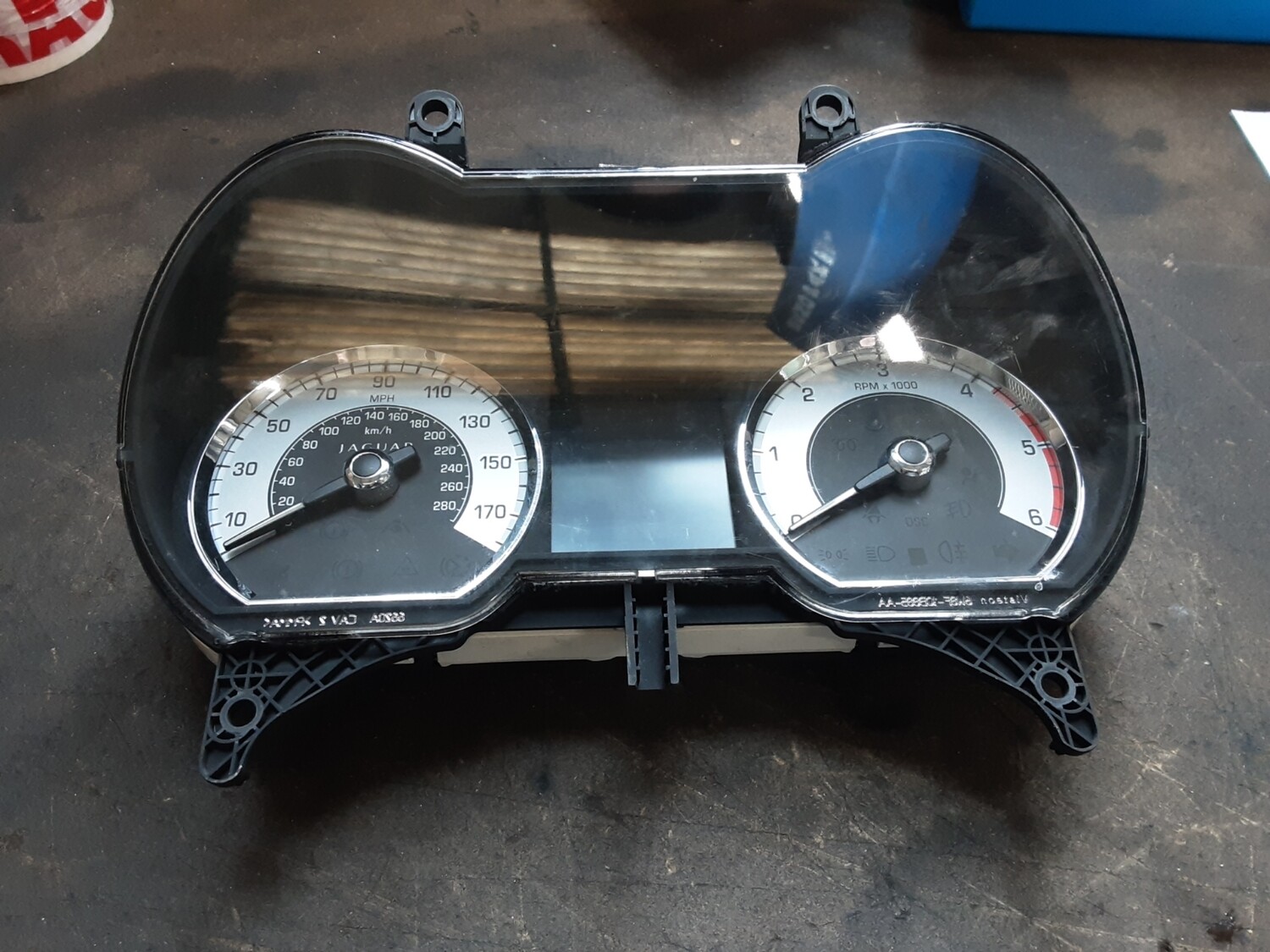 JAGUAR XF DIESEL SPEEDO INSTRUMENT CLUSTER 8X23 10849 JK