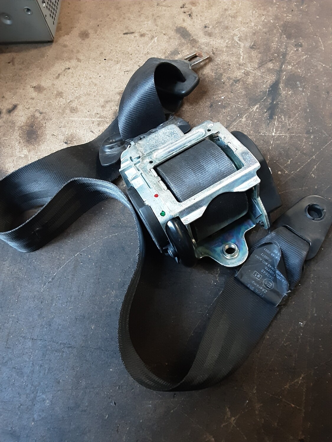 RANGE ROVER SPORT FRONT RIGHT DRIVERS SIDE SEATBELT EVB501360 ACW