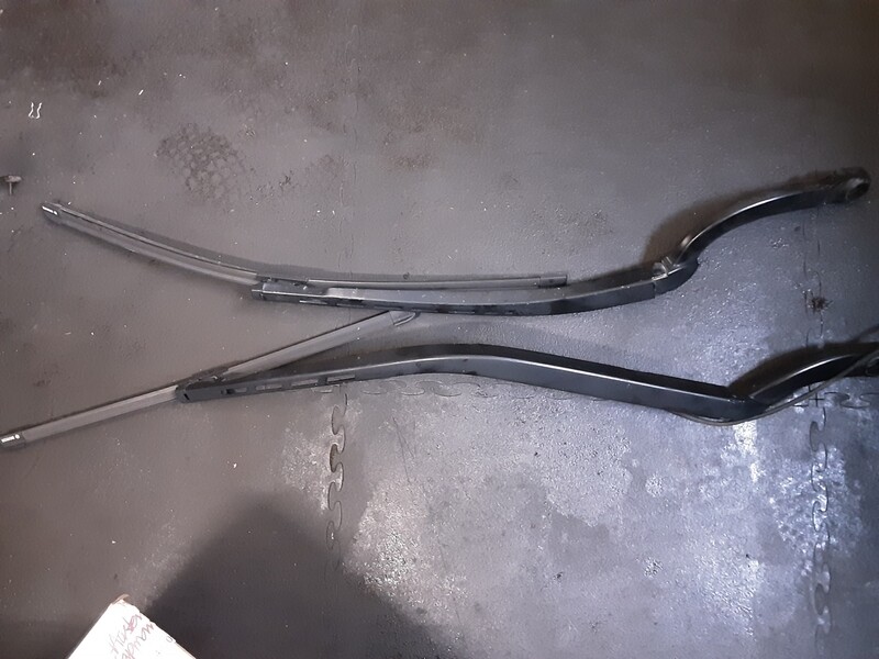 JAGUAR XF 2008 FRONT  WIPER ARMS PAIR