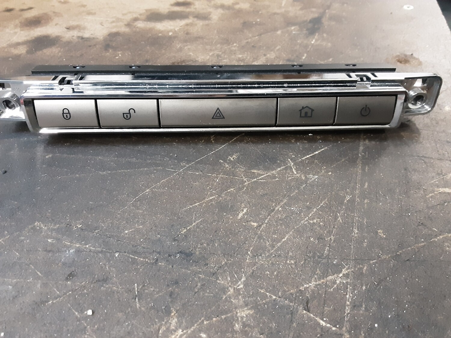JAGUAR XF LOCKING HAZARD CONTROL SWITCH 8X23 11B650 AB