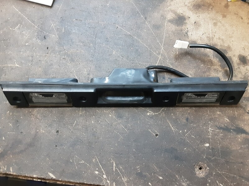 RANGE ROVER L322 REAR TRUNK LIGHT TRIM RELEASE SWITCH 51138265649