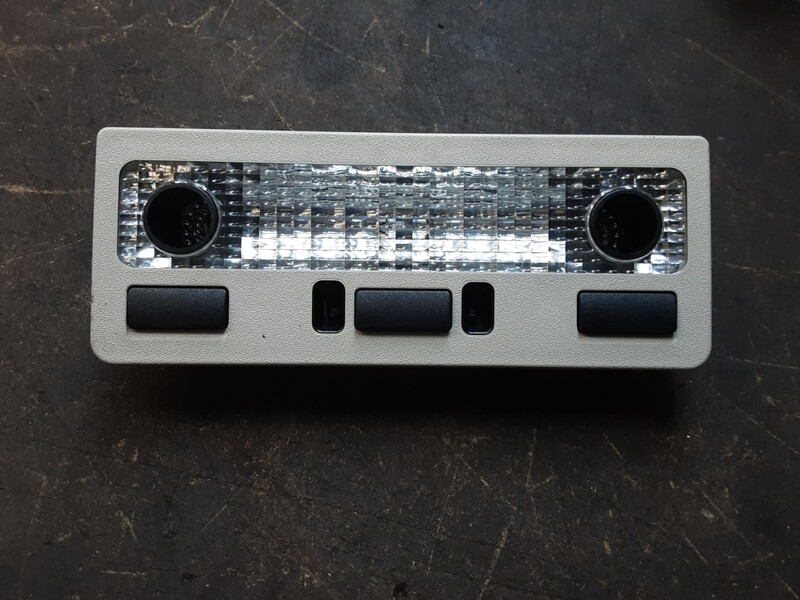 RANGE ROVER L322 FRONT INTERIOR LIGHT TRIM XDM500100NUG