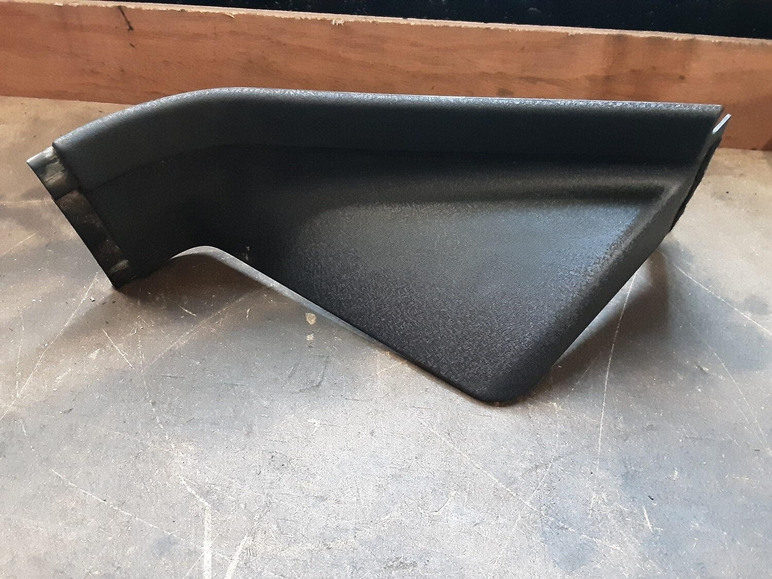 RANGE ROVER L322 REAR RIGHT COVER PLATE EMN500020PVA