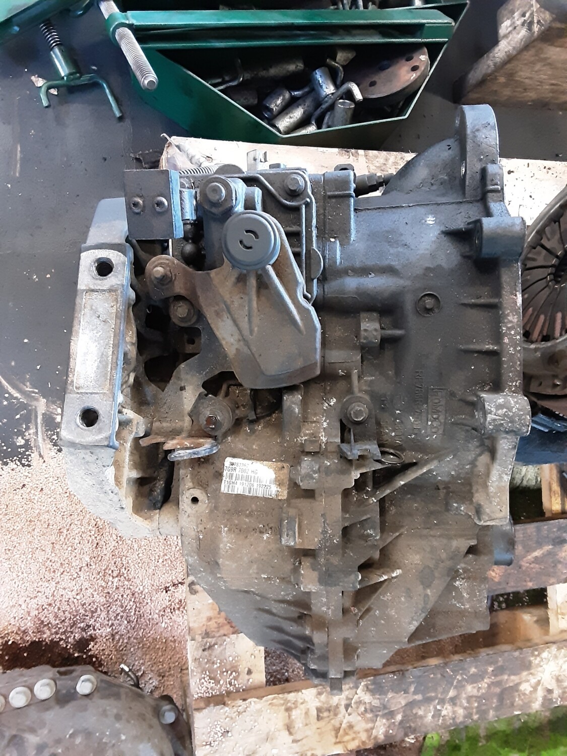 LAND ROVER FREELANDER 2 2.2 TD4 6 SPEED MANUAL GEARBOX 7G9R 7002 HG