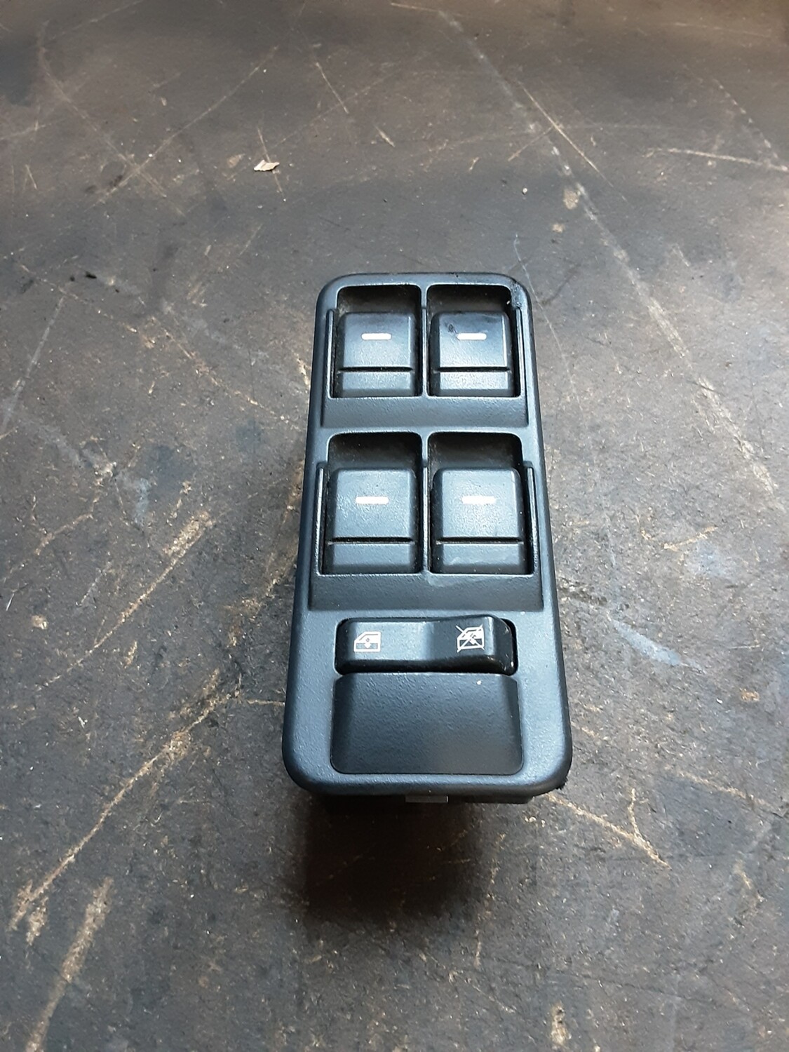 RANGE ROVER SPORT DISCOVERY 3 2.7 DRIVERS WINDOW SWITCHES YUD501540PVJ