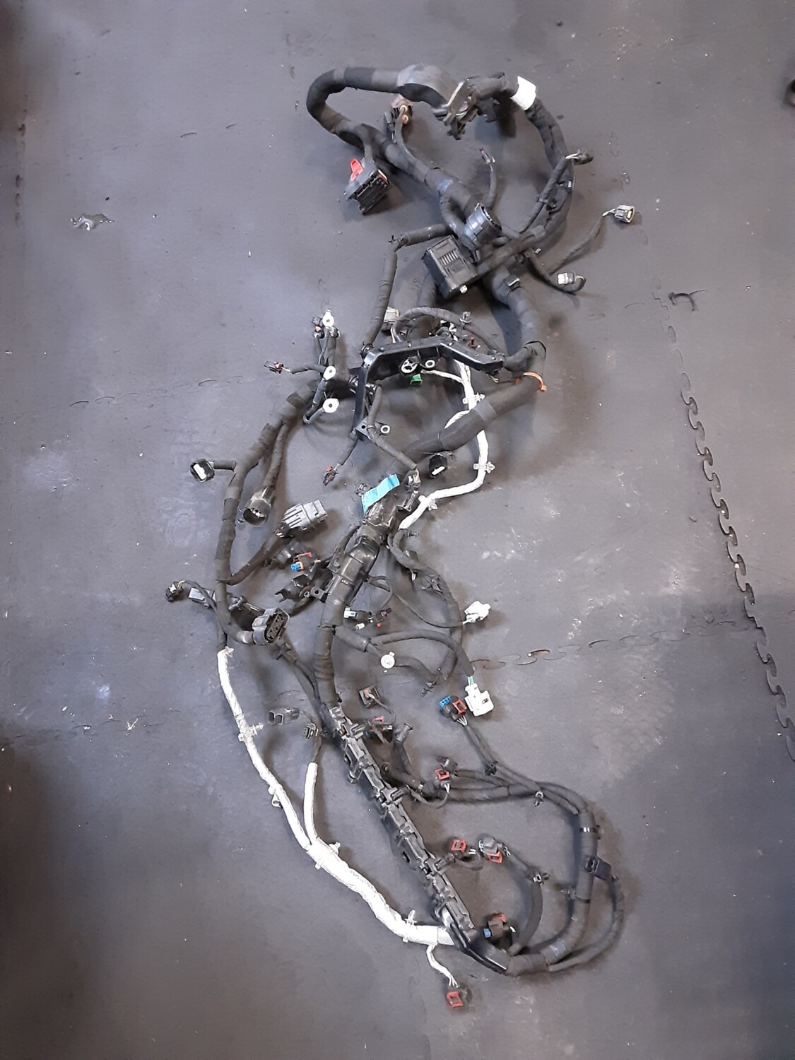 RANGE ROVER EVOQUE ENGINE WIRING LOOM HARNESS H4D3 12A690