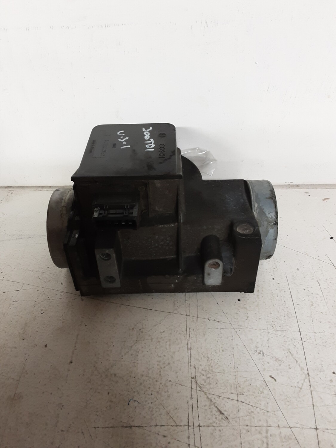 LAND ROVER DISCOVERY 300TDI AIR MASS FLOW METER BOSCH 0281002092