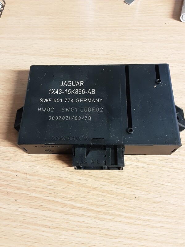 JAGUAR X TYPE REAR PARKING SENSOR MODULE ECU 1X43 15K866 AB
