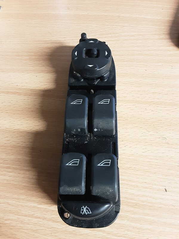 JAGUAR X TYPE DRIVERS SIDE WINDOW SWITCH 1X43 14A132 BC