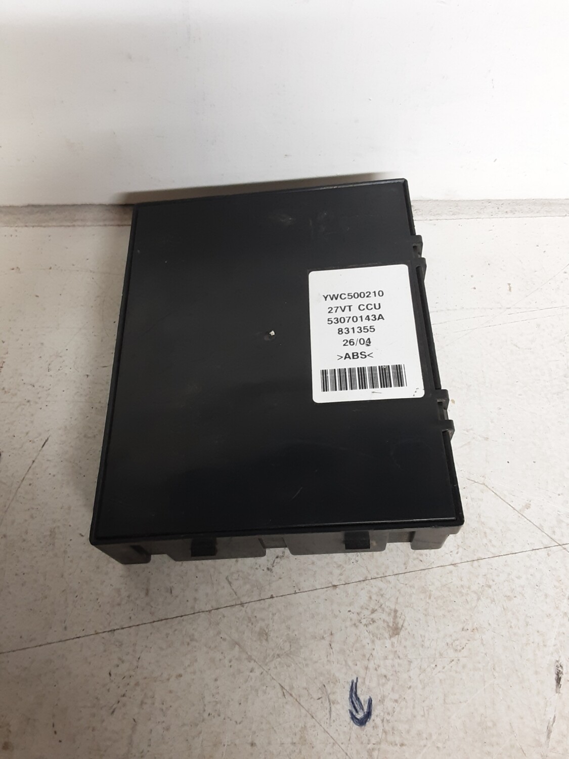 LAND ROVER FREELANDER 1 BODY CONTROL MODULE YWC500210