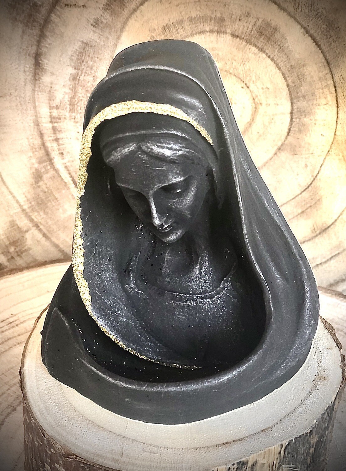 Volto Madonna Con Acquasantiera