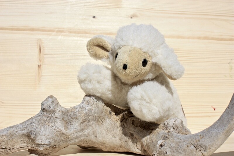 verschiede Kuschelschafe
