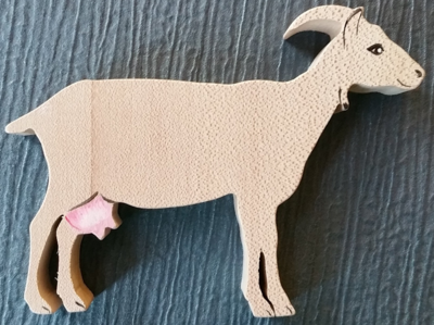 Figurine Brebis/Chèvre en bois