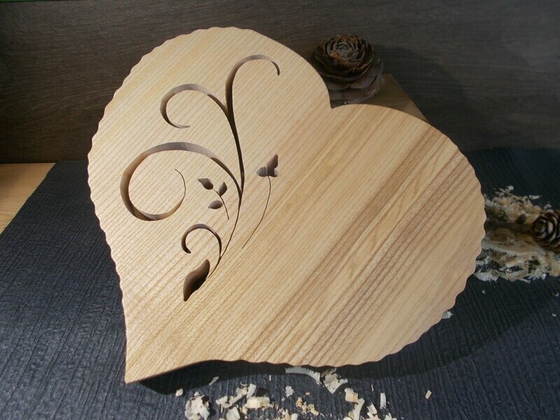 Dessous de plat  coeur en bois