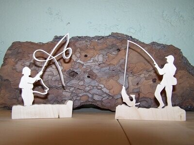 Figurine de collection en bois - La passion de la pêche Figurine de collection en bois - La passion de la pêche