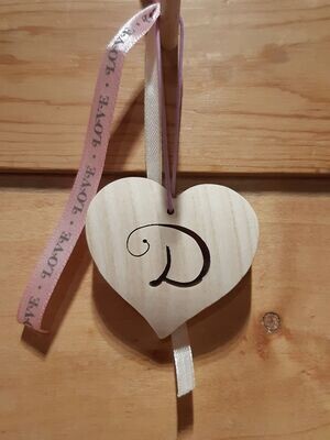 Coeurs en bois - porte clé - déco de sac