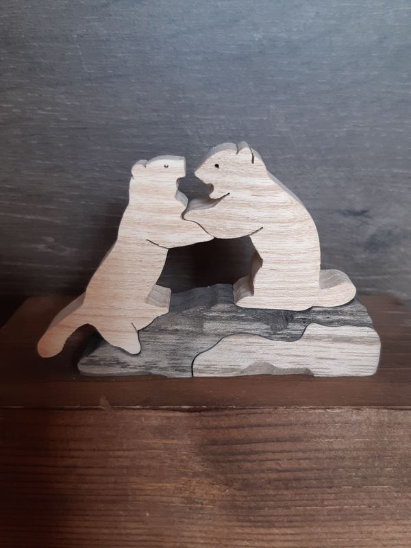 Figurine artisanale en bois - Scène de vie - Faune alpine