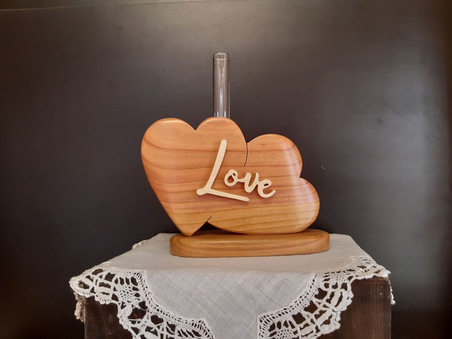 Vase Soliflore en bois de merisier